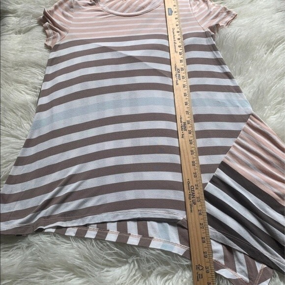 Little Yellow Button Anthropologie - Picture 5 of 11